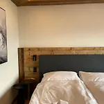 Boutique Art De Vivre & Crans-Montana