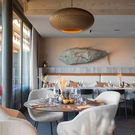 Boutique Art De Vivre & 4* קראנס-מונטנה