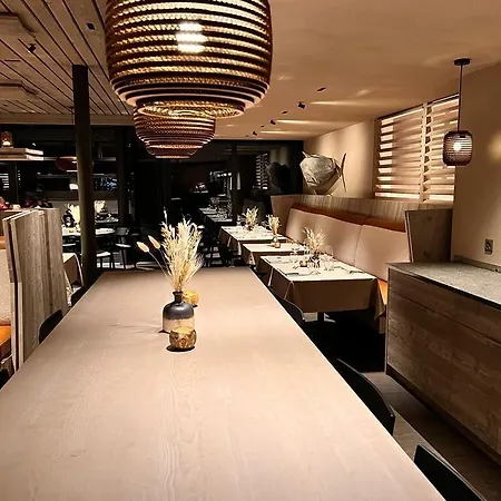 Art De Vivre Hotel 4*