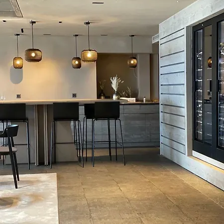 Art De Vivre Hotel 4*