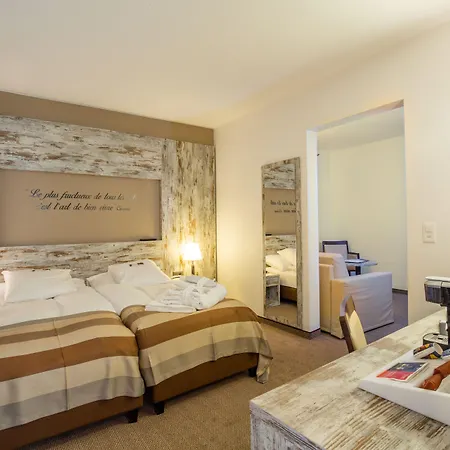 Art De Vivre Hotel 4*