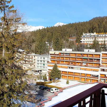 Boutique Art De Vivre & 4* קראנס-מונטנה