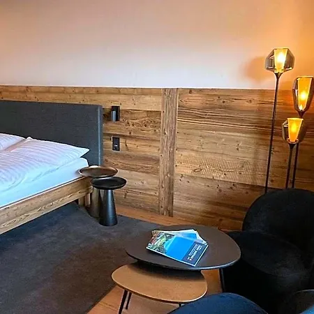 Hotel Art De Vivre