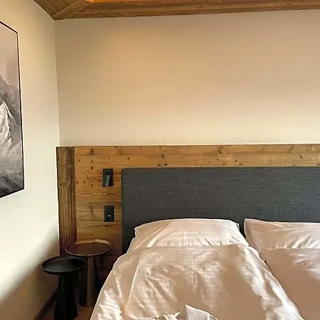 Boutique Art De Vivre & Hotell