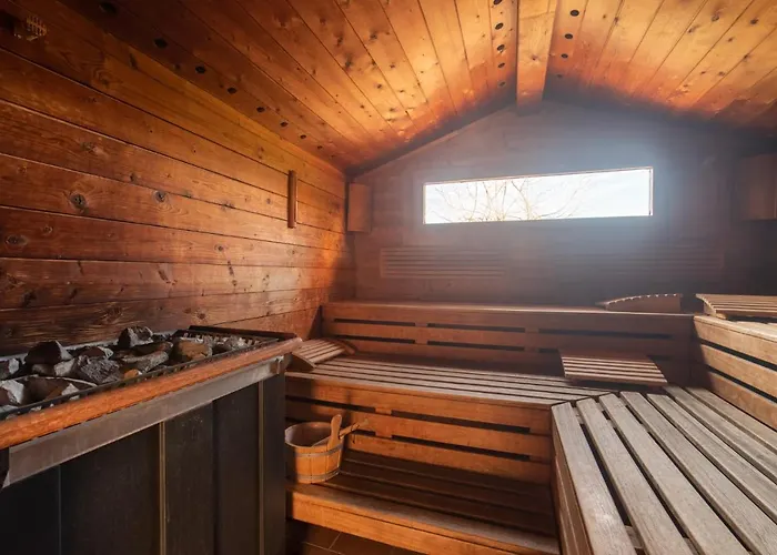 Boutique Art De Vivre & Hotel 4*