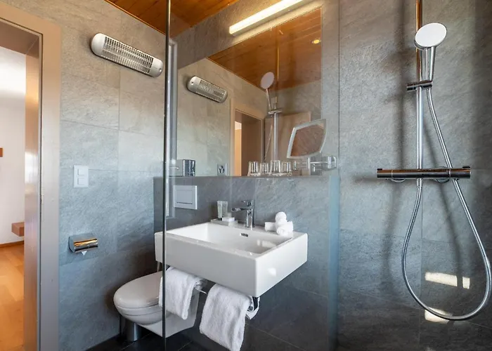 Boutique Art De Vivre & 4* Κρανς Μοντάνα