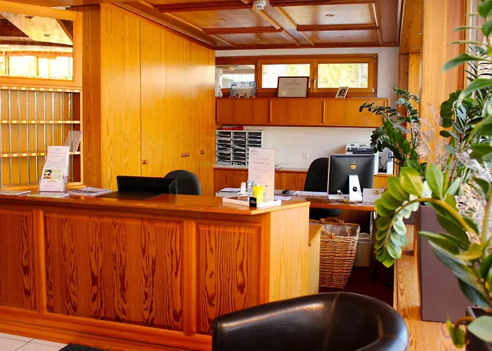 Boutique Art De Vivre & 4* Κρανς Μοντάνα